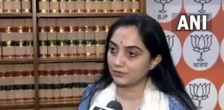 भाजपा की राष्ट्रीय प्रवक्ता नूपुर शर्मा और दिल्ली बीजेपी मीडिया प्रमुख नवीन जिंदल 6 साल के लिए पार्टी से निलंबित, जानिए क्या है मामला भाजपा प्रवक्ता नूपुर शर्मा 6 साल के लिए पार्टी से निलंबित