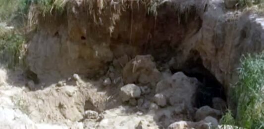 Four women engaged in MNREGA work in Uttarkashi buried under rubble