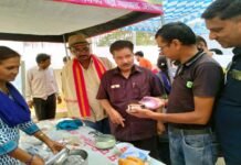 फरियादी तो पहुंचे शिविर में, लेकिन नहीं पहुंचे फरियाद सुनने वाले अधिकारी