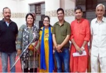 आजादी के अमृत महोत्सव पर राष्ट्रीय कवि सम्मेलन एवं वरिष्ठ नागरिक सम्मान