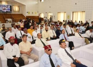 अग्निपथ योजना पर सीएम पुष्कर सिंह धामी ने पूर्व सैनिकों के साथ किया संवाद