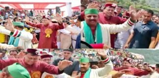 सांस्कृतिक कार्यक्रम में शामिल हुए सीएम धामी स्थानीय कलाकारों के साथ खूब झूमे