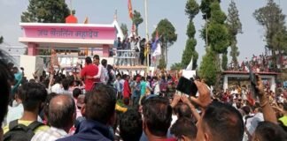 खैरालिंग मुंडनेश्वर महादेव मेले में उमड़ी श्रद्धालुओं की भारी भीड़