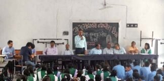 विश्व तंबाकू निषेध दिवस पर जीआईसी डांगचौरा में क्विज, पेंटिंग, भाषण और पोस्टर प्रदर्शनी