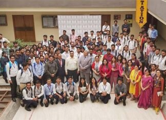 विद्यार्थियों को आगे बढ़ने के लिए किया गया प्रेरित I Business Institute