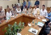 मुख्यमंत्री धामी ने कुमाऊं मंडल के अंतर्गत 05 करोड़ से अधिक लागत की योजनाओं की समीक्षा बैठक में अधिकारियों को दिए निर्देश