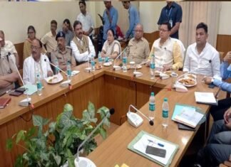 मुख्यमंत्री धामी ने कुमाऊं मंडल के अंतर्गत 05 करोड़ से अधिक लागत की योजनाओं की समीक्षा बैठक में अधिकारियों को दिए निर्देश