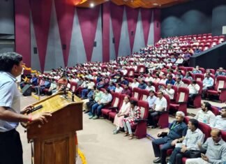 ग्रेटर नोएडा को ‘ग्रेट’ बनाने के लिए एकजुट होकर काम करें: सीईओ Let's work unitedly to make Greater Noida 'Great', CEO