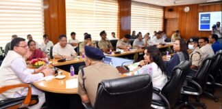 2025 तक ड्रग्स फ्री देवभूमि के लिए मिशन मोड में करें काम, मुख्यमंत्री धामी ने नार्को कॉर्डिनेशन की बैठक में दो सरकारी नशामुक्ति केंद्र बनाने के दिये निर्देश drugs free Devbhoomi by 2025