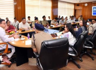 2025 तक ड्रग्स फ्री देवभूमि के लिए मिशन मोड में करें काम, मुख्यमंत्री धामी ने नार्को कॉर्डिनेशन की बैठक में दो सरकारी नशामुक्ति केंद्र बनाने के दिये निर्देश drugs free Devbhoomi by 2025