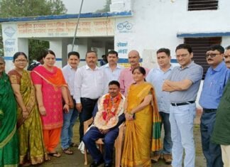 विनोद कुमार उनियाल को सेवानिवृत्ति पर विद्यालय परिवार ने दी भावभीनी विदाई