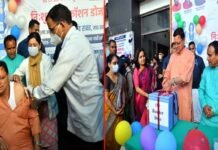 सीएम धामी ने स्वयं टीका लगाकर किया कोविड टीकाकरण अमृत महोत्सव का शुभारम्भ,18 से 59 आयु वर्ग के लोगों को निशुल्क लगेगी प्रिकॉशन डोज covid Vaccination Amrit Mahotsav