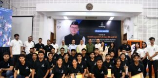 मुख्यमंत्री धामी ने कोड योगी द्वारा प्रशिक्षित युवाओं को प्रदान किये नियुक्ति पत्र एवं लेपटॉप youth trained by Code Yogi