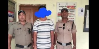 उत्तराखंड में बम धमाके की धमकी देकर दहशत फैलाने वाले को पुलिस ने गुजरात से किया गिरफ्तार Accused arrested for threatening bomb blast