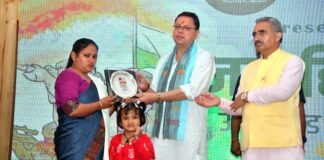 सीएम धामी ने “जय हिन्द उत्तराखण्ड के वीर” कार्यक्रम में शहीद सैनिकों के परिजनों को किया सम्मानित Jai Hind Uttarakhand Ke Veer Program