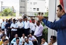 उत्तराखंड मे गोल्डन कार्ड की खामियां दुरुस्त करने, CGHS दरों पर देशभर में इलाज की मांग को लेकर महासंघ का धरना प्रदर्शन golden-card-cghs-rates-to-all-card-holders