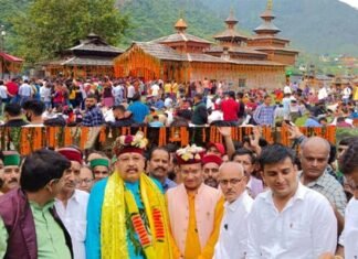 जौनसार-बावर के महासू देवता मंदिर में दो दिवसीय जागड़ा मेले का शुभारंभ, कैबिनेट मंत्री सतपाल महाराज ने की शिरकत, हजारों श्रद्धालुओं ने किये देवदर्शन