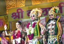 Shri Balaji Ram Leela Committee: लक्ष्मण परशुराम संवाद देख रोमांचित हुए दर्शक