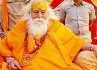 नहीं रहे शंकराचार्य स्वामी स्वरूपानंद सरस्वती, आजादी की लड़ाई में गए थे जेल Swami Swaroopanand Saraswati is no more