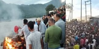 श्रीनगर के आईटीआई घाट में हुआ अंकिता का अंतिम संस्कार, भाई ने दी मुखाग्नि, उमड़ा जनसैलाब