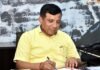 नवनियुक्त सूचना महानिदेशक बंशीधर तिवारी ने संभाला कार्यभार, बताईं अपनी प्राथमिकताएं Banshidhar Tiwari takes over as Director General of Information uttarakhand