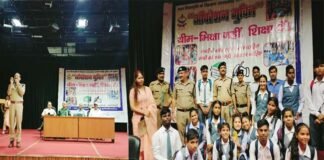 ऑपरेशन मुक्ति भिक्षा नहीं, शिक्षा दें : कोटद्वार में पुलिस विभाग द्वारा चलाया गया जागरूकता कार्यक्रम ऑपरेशन मुक्ति भिक्षा नहीं, शिक्षा के तहत जन जागरूकता कार्यक्रम