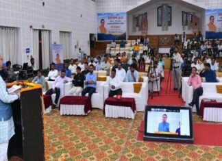 मुख्यमंत्री ने बोधिसत्व विचार श्रृंखला उत्तराखण्ड की डिजिटल उड़ान कार्यक्रम को किया सम्बोधित