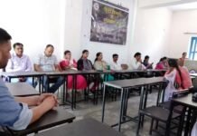 हिंदी दिवस पर ओमकारानंद सरस्वती राजकीय महाविद्यालय देवप्रयाग में गोष्ठी का आयोजन