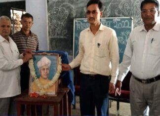 राजकीय इंटर कॉलेज नवाखाल में धूमधाम से मनाया गया शिक्षक दिवस, डॉ रमेश दत्त डोभाल को मिला उत्कृष्ट शिक्षक सम्मान teachers-day-2022