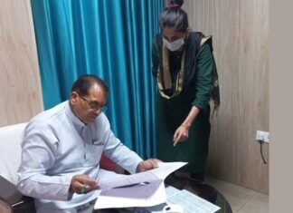 देहरादून स्मार्ट सिटी के कार्यों में लापरवाही पर बड़ी कार्रवाई, सरकार ने ब्रिज एंड रूफ को दिखाया बाहर का रास्ता देहरादून स्मार्ट सिटी के कार्यों में लापरवाही पर बड़ी कार्रवाई, सरकार ने ब्रिज एंड रूफ को दिखाया बाहर का रास्ता