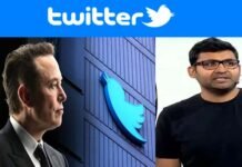 फिल्मी अंदाज में की डील : ट्विटर का मालिक बनते ही एलन मस्क ने भारतीय मूल के सीईओ पराग अग्रवाल को तत्काल हटाया Elon Musk buys Twitter