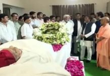 सैफई में शुरू हुई मुलायम सिंह के अंतिम संस्कार की तैयारी, आखिरी विदाई देने के लिए पहुंचेंगे कई राज्यों के सीएम सहित तमाम दिग्गज