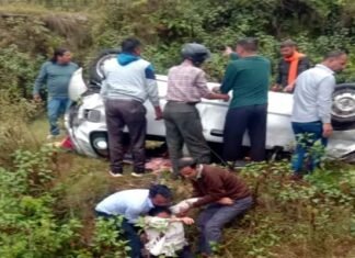 दुखद: पौड़ी से दिल्ली जा रही कार दुर्घटनाग्रस्त, दो लोगों की मौत, एक घायल