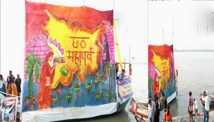 Artists made 21 feet long painting in Patna in view of Chhath Mahaparva