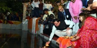 मुख्यमंत्री ने काशीपुर में दीपोत्सव-2022 कार्यक्रम में 51000 दीपो की श्रृंखला की प्रज्ज्वलित