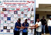 देवभूमि स्पोर्ट्स महाकौथिग फाउंडेशन के तृतीय नॉकआउट क्रिकेट टूर्नामेंट में उत्तराखंड बैट रनस और पहाड़ी ब्वायज क्लब ने अपने-अपने मैच जीते