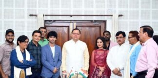 मुख्यमंत्री धामी ने फिल्म ‘‘जान अभी बाकी है’’ के मोशन पोस्टर का किया विमोचन
