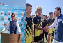 सीएम धामी ने टनकपुर में हिमालयन कप फुटबॉल टूर्नामेंट 2022 का किया शुभारंभ CM Dhami launches Himalayan Cup Football Tournament 2022 in Tanakpur