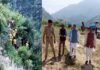 पौड़ी बस हादसा: दुर्घटना स्थल पहुंचे सीएम धामी, मृतकों के परिजनों को 2-2 लाख रूपये देगी सरकार, 25 मौतों की पुष्टि, 20 घायल
