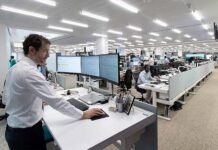 4 Day Working : UK में अब 4 दिन काम 3 दिन आराम, सैलरी भी नहीं होगी कम, 100 कंपनियों ने लागू किया ‘4 डे वर्किंग’ 4 day working in UK