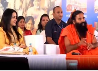महिलाओं पर अभद्र टिप्पणी करने के मामले में बाबा रामदेव ने मांगी माफी Baba Ramdev Controversial statement