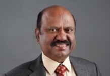 रिटायर आईएएस ऑफिसर डॉ. सीवी आनंद बोस आज पश्चिम बंगाल के नए राज्यपाल के रूप में लेंगे शपथ