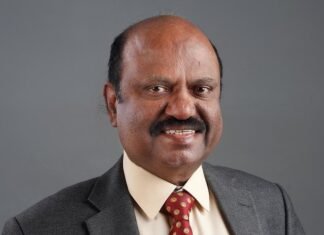 रिटायर आईएएस ऑफिसर डॉ. सीवी आनंद बोस आज पश्चिम बंगाल के नए राज्यपाल के रूप में लेंगे शपथ
