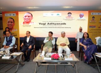 यमुना एक्सप्रेस वे प्राधिकरण : मेडिकल डिवाइस पार्क व टॉय सिटी पार्क के लिए दिल्ली में किया रोड शो Medical Device Park and Toy City Park