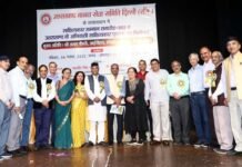 दिल्ली में उत्तराखण्ड के साहित्यकार हुए सम्मानित, ‘उत्तराखंड के अनिवासी साहित्यकार’ पुस्तक का किया विमोचन Writers of Uttarakhand honored in Delhi