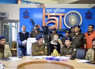 देहरादून : पत्नी ने प्रेमी के साथ मिलकर की पति की हत्या, दोनों गिरफ्तार, पूछताछ में किया हत्या का खुलासा In Dehradun, wife along with her lover killed her husband