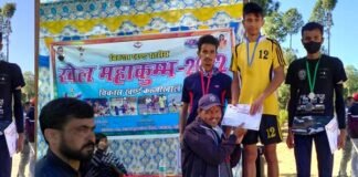 कल्जीखाल खेल महाकुंभ के दूसरे दिन 100 मीटर दौड़ में साक्षी, 3000 मीटर में भूमिका ने मारी बाजी