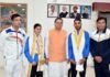 नेशनल रिकॉर्ड धारी सीमांत चमोली की बेटी मानसी नेगी एवं सूरज पंवार को मुख्यमंत्री ने किया सम्मानित Chief Minister honored Mansi Negi and Suraj Panwar