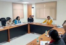 स्वास्थ्य मंत्री ने तलब किया विभाग में रिक्त पदों का ब्यौरा, कहा, एक माह में शुरू करें रिक्त पदों की भर्ती प्रक्रिया Health Minister summoned