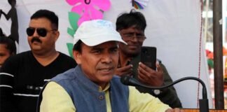उत्तराखंड बोर्ड में 10वीं और 12वीं के टॉपर छात्रों को मिलेंगे 25-25 हजार रुपये, 23 हजार शिक्षकों को दिया जाएगा टैबलेट, शिक्षा मंत्री ने की बड़ी घोषणा